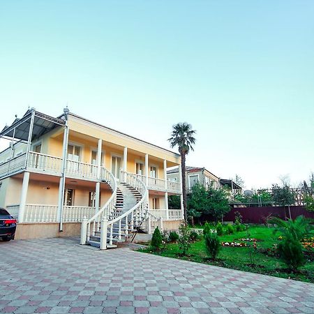 Green Garden Guest House Ckaltubo Kültér fotó