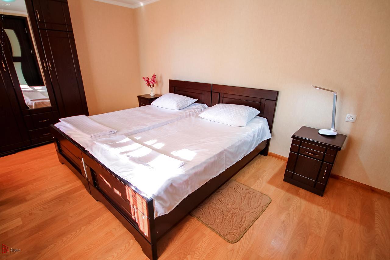 Green Garden Guest House Ckaltubo Kültér fotó