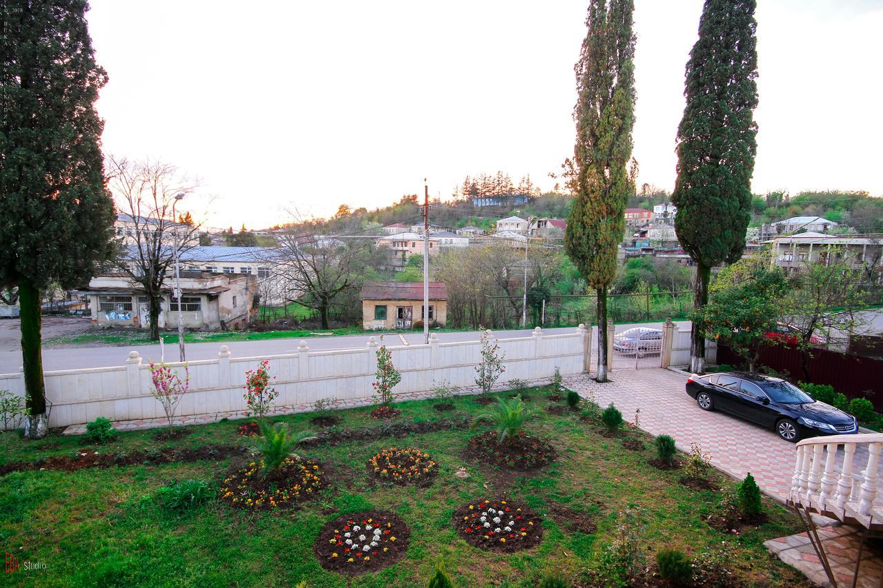 Green Garden Guest House Ckaltubo Kültér fotó